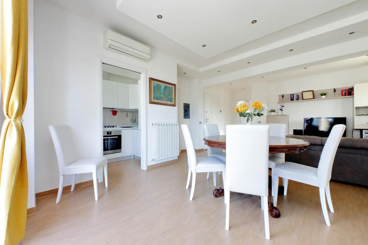 Chic Penthouse On Two Floors Apartment โรม ภายนอก รูปภาพ